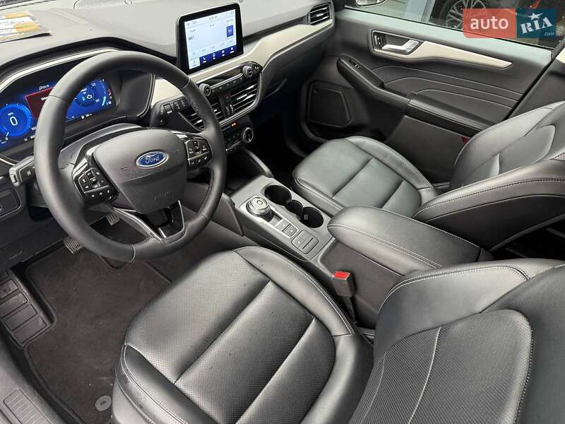 Внедорожник / Кроссовер Ford Escape 2021 в Ровно