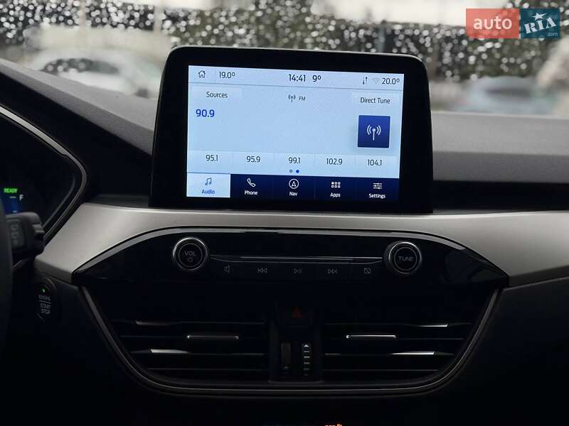 Внедорожник / Кроссовер Ford Escape 2021 в Ровно