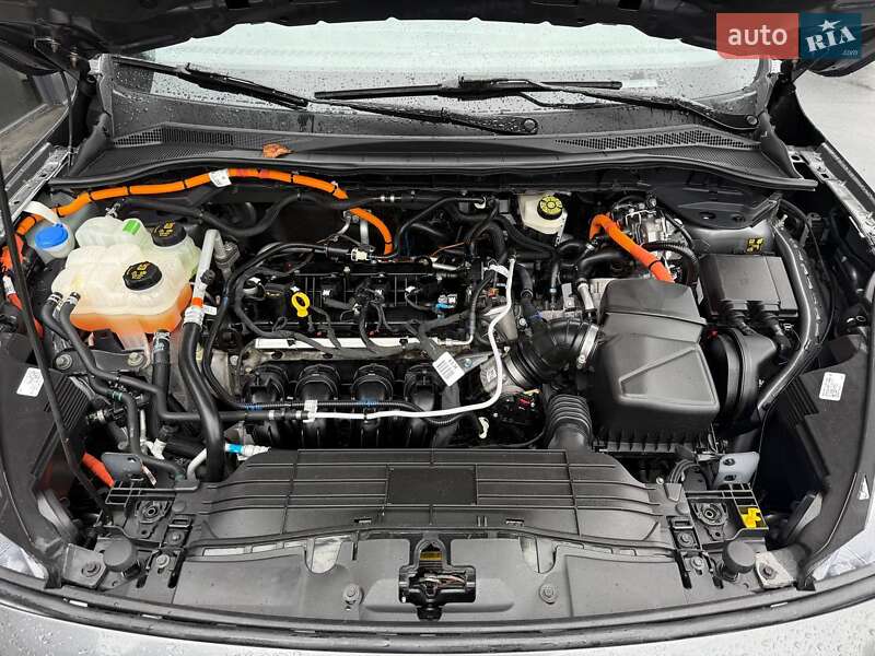 Внедорожник / Кроссовер Ford Escape 2021 в Ровно