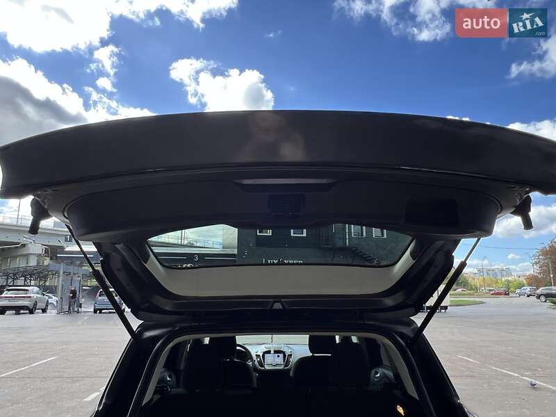 Внедорожник / Кроссовер Ford Escape 2018 в Киеве