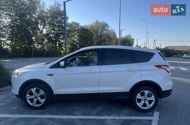 Позашляховик / Кросовер Ford Escape 2015 в Вінниці