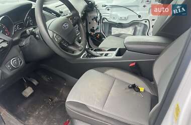 Внедорожник / Кроссовер Ford Escape 2017 в 