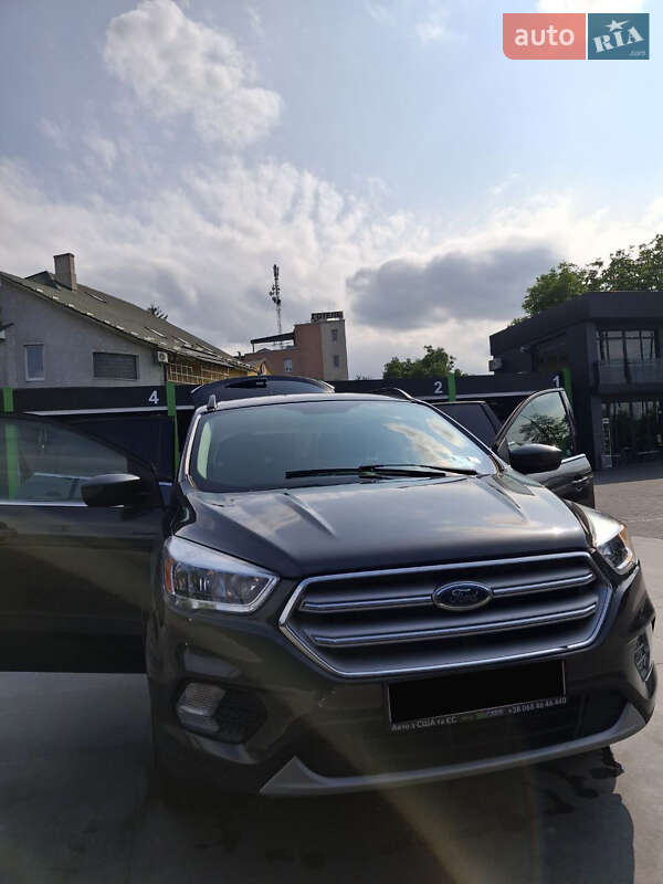 Внедорожник / Кроссовер Ford Escape 2018 в Черновцах фото 2 Внедорожник / Кроссовер Ford Escape 2018 в Черновцах