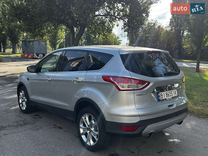 Внедорожник / Кроссовер Ford Escape 2012 в Кременчуге