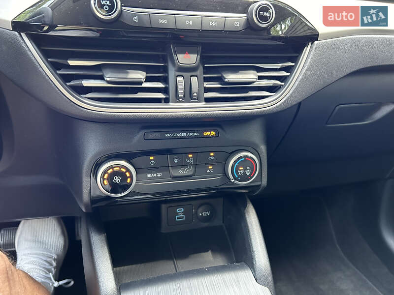 Внедорожник / Кроссовер Ford Escape 2022 в Киеве