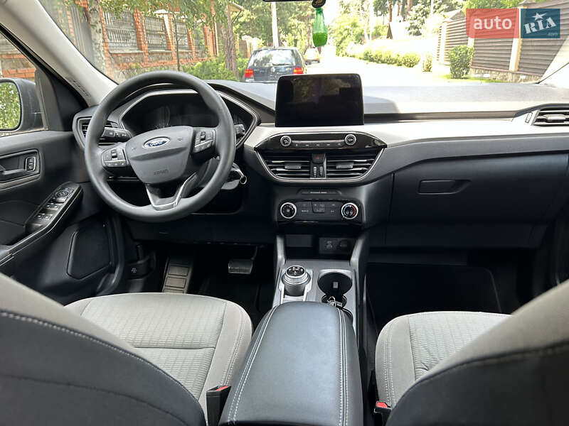 Внедорожник / Кроссовер Ford Escape 2022 в Киеве