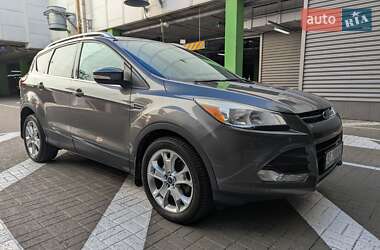 Позашляховик / Кросовер Ford Escape 2014 в 