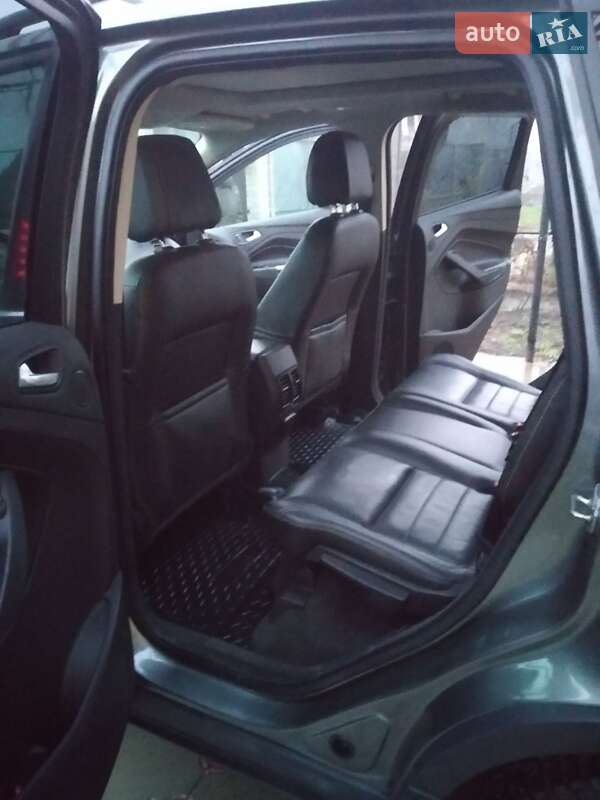 Внедорожник / Кроссовер Ford Escape 2014 в Тернополе