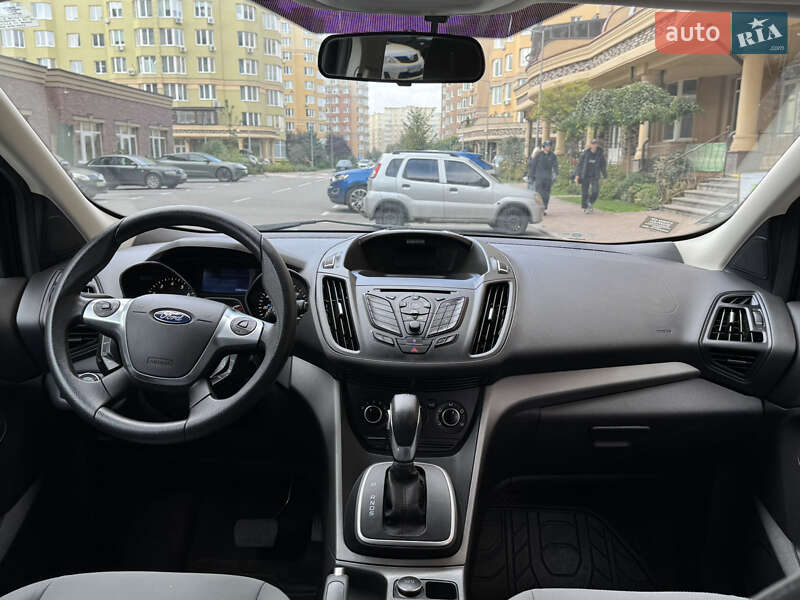 Внедорожник / Кроссовер Ford Escape 2014 в Киеве