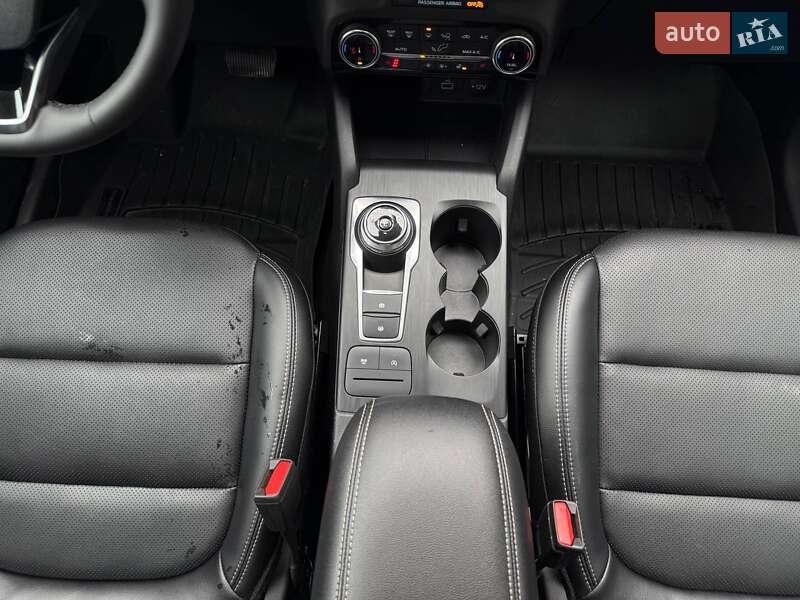 Внедорожник / Кроссовер Ford Escape 2022 в Ровно фото 40 Внедорожник / Кроссовер Ford Escape 2022 в Ровно