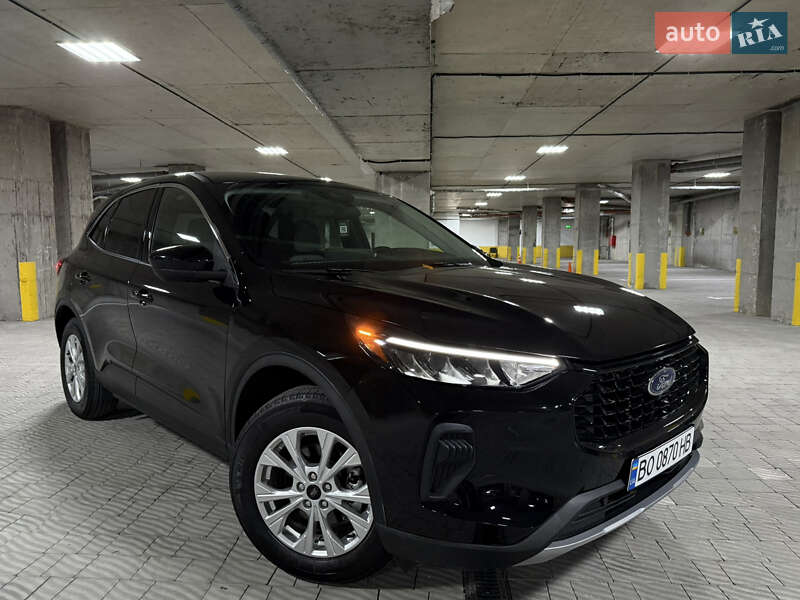 Ford Escape 2024