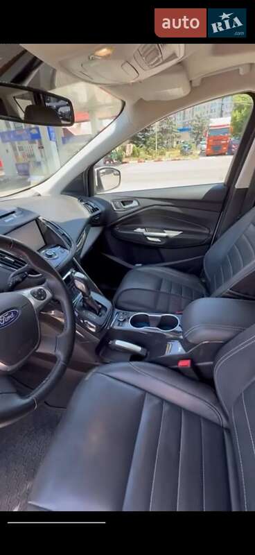 Внедорожник / Кроссовер Ford Escape 2014 в Одессе