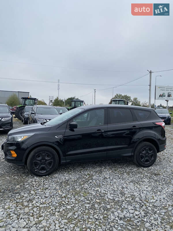 Внедорожник / Кроссовер Ford Escape 2017 в Львове