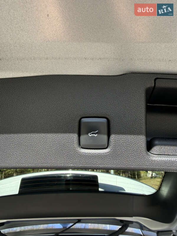 Внедорожник / Кроссовер Ford Escape 2021 в Харькове