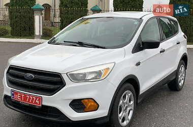 Внедорожник / Кроссовер Ford Escape 2017 в Дубно