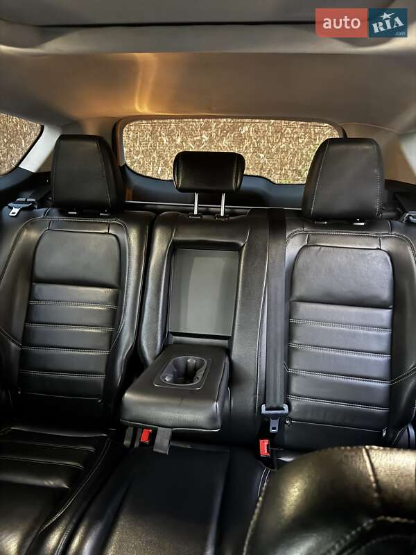Внедорожник / Кроссовер Ford Escape 2018 в Славянске