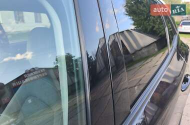 Внедорожник / Кроссовер Ford Escape 2021 в 