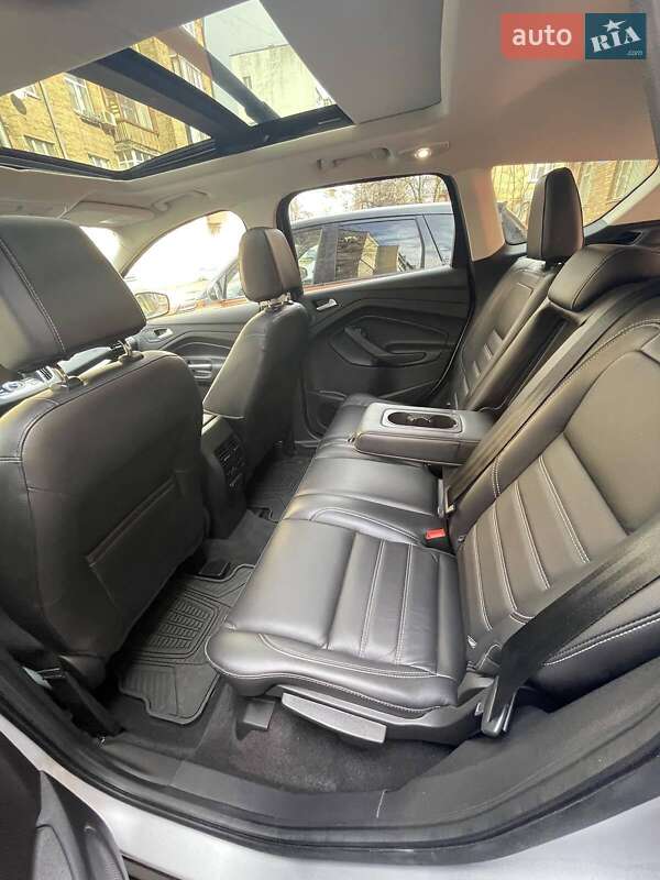Внедорожник / Кроссовер Ford Escape 2017 в Киеве фото 5 Внедорожник / Кроссовер Ford Escape 2017 в Киеве