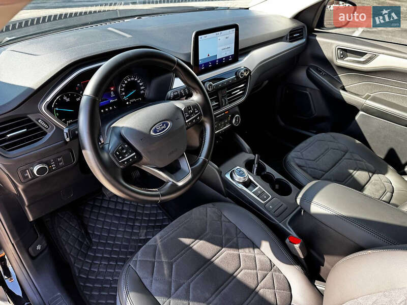 Внедорожник / Кроссовер Ford Escape 2022 в Киеве