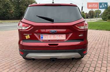 Внедорожник / Кроссовер Ford Escape 2015 в 