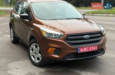 Внедорожник / Кроссовер Ford Escape 2017 в Ровно