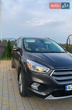 Внедорожник / Кроссовер Ford Escape 2017 в Иршаве