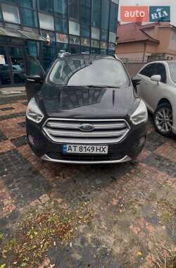 Внедорожник / Кроссовер Ford Escape 2017 в 