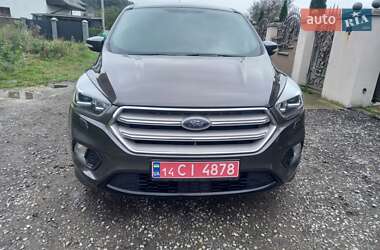Позашляховик / Кросовер Ford Escape 2017 в 