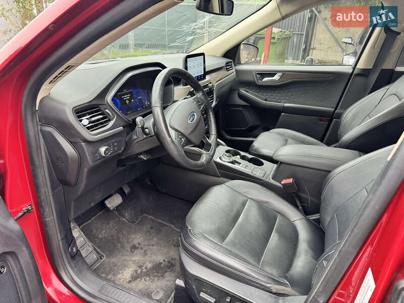 Внедорожник / Кроссовер Ford Escape 2020 в Ровно
