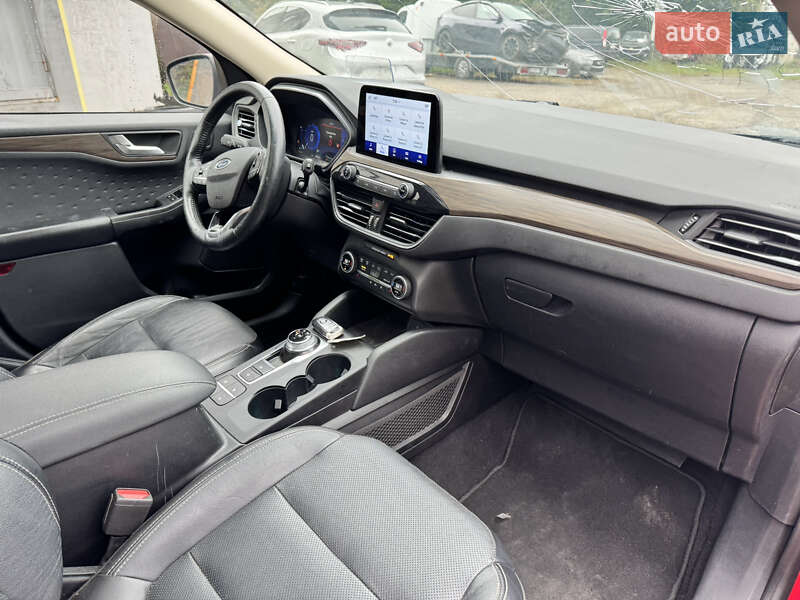 Внедорожник / Кроссовер Ford Escape 2020 в Ровно