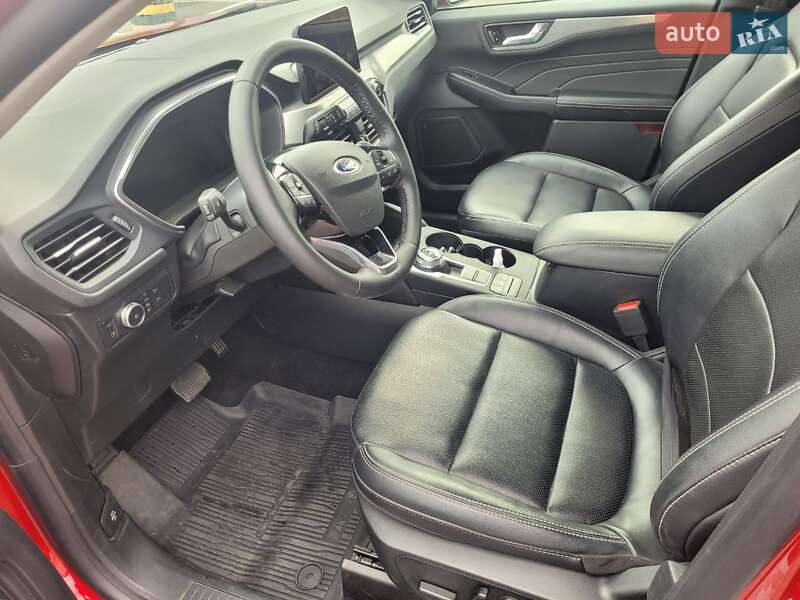 Внедорожник / Кроссовер Ford Escape 2022 в Львове