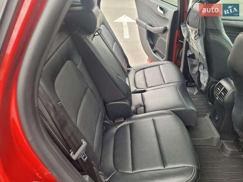Внедорожник / Кроссовер Ford Escape 2022 в Львове