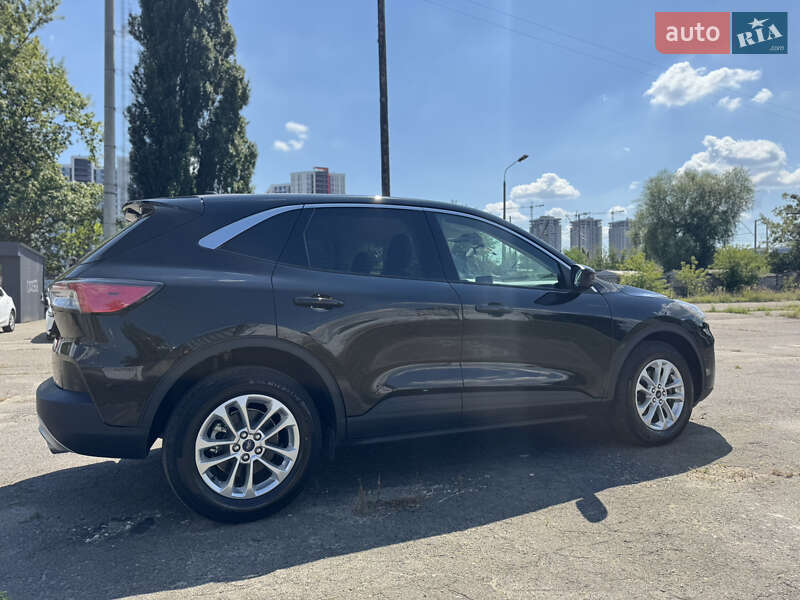 Позашляховик / Кросовер Ford Escape 2022 в Києві фото 9 Позашляховик / Кросовер Ford Escape 2022 в Києві