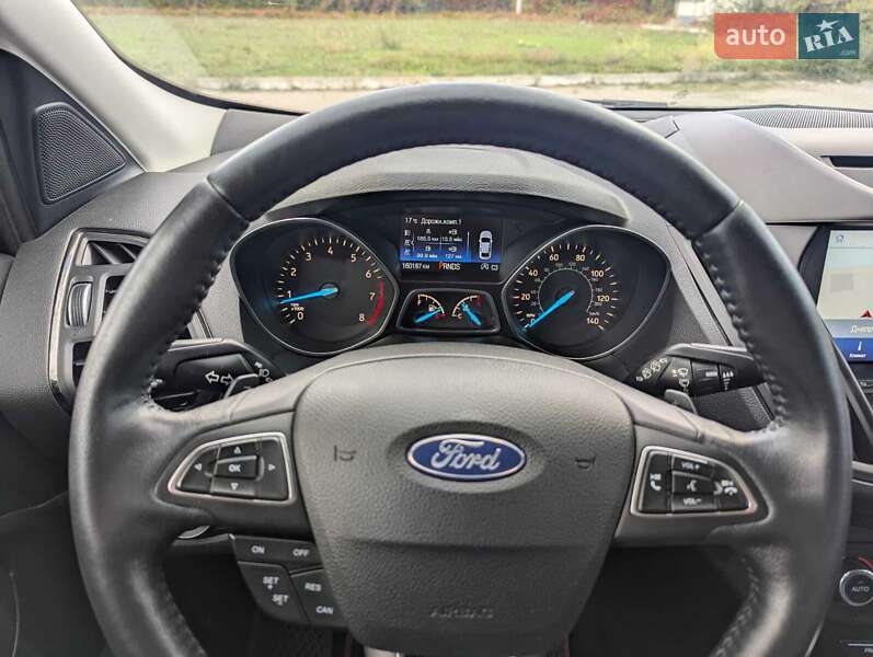 Внедорожник / Кроссовер Ford Escape 2016 в Днепре
