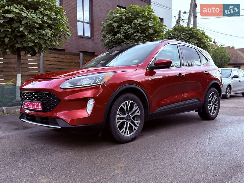 Внедорожник / Кроссовер Ford Escape 2020 в Киеве