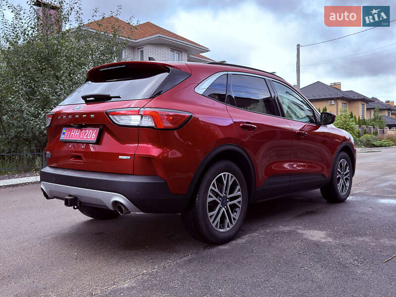 Внедорожник / Кроссовер Ford Escape 2020 в Киеве