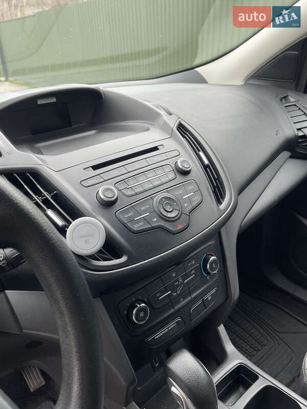 Внедорожник / Кроссовер Ford Escape 2017 в Киеве