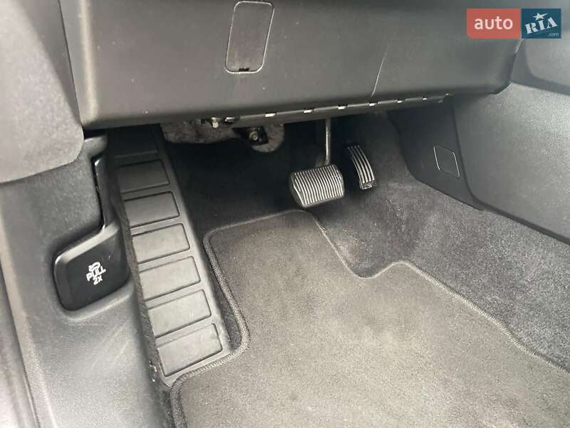 Позашляховик / Кросовер Ford Escape 2020 в Вінниці