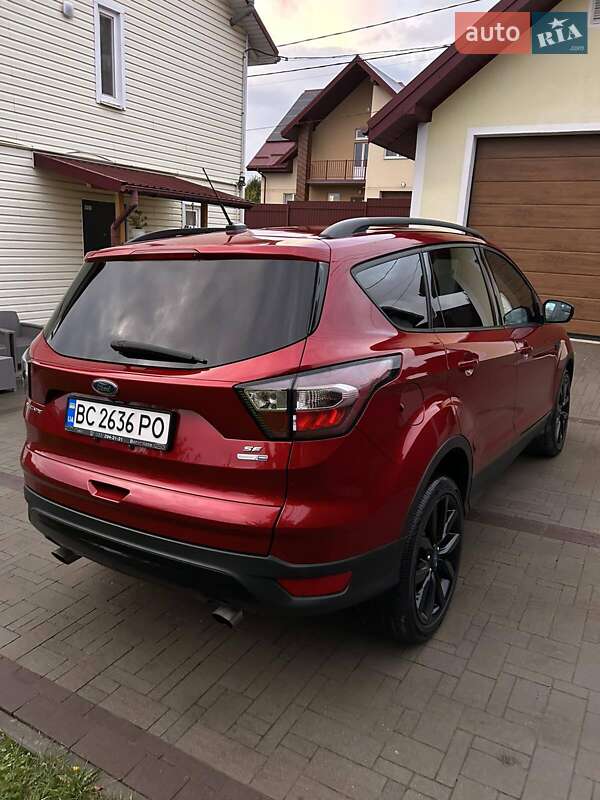 Позашляховик / Кросовер Ford Escape 2017 в Львові фото 3 Позашляховик / Кросовер Ford Escape 2017 в Львові