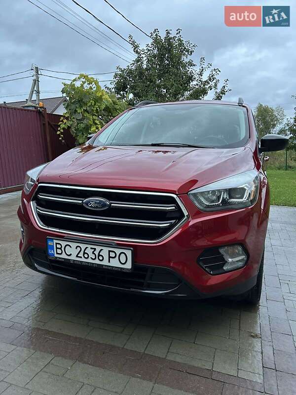 Позашляховик / Кросовер Ford Escape 2017 в Львові фото 23 Позашляховик / Кросовер Ford Escape 2017 в Львові