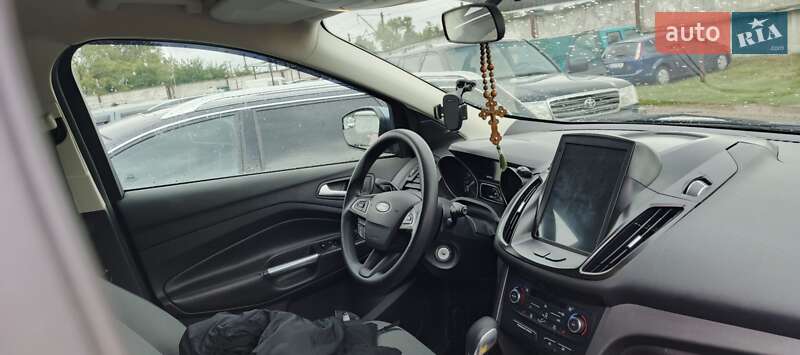 Внедорожник / Кроссовер Ford Escape 2017 в Шостке фото 5 Внедорожник / Кроссовер Ford Escape 2017 в Шостке