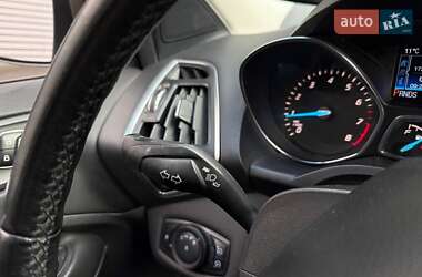 Внедорожник / Кроссовер Ford Escape 2013 в 