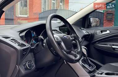 Внедорожник / Кроссовер Ford Escape 2014 в 