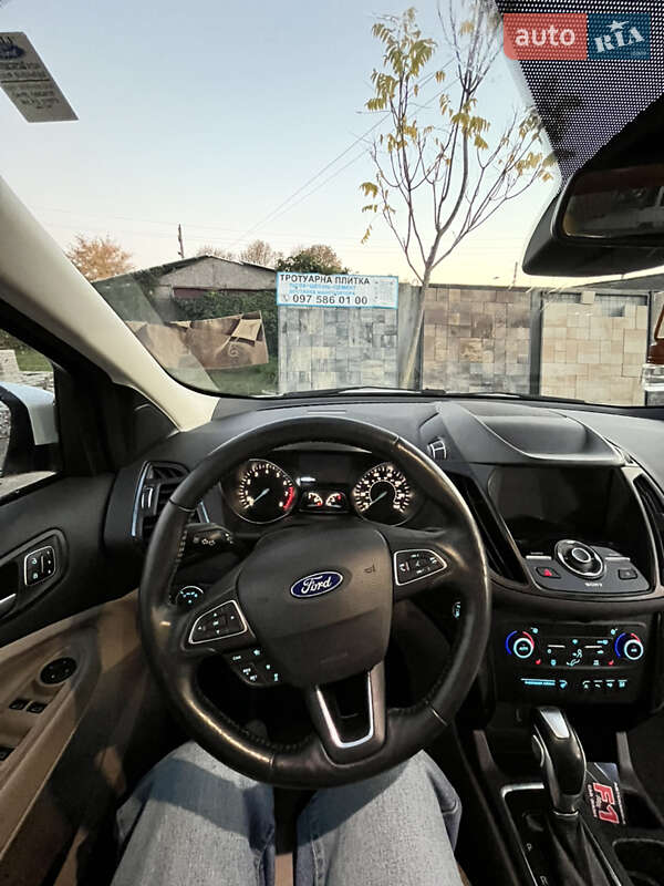 Внедорожник / Кроссовер Ford Escape 2018 в Килии фото 22 Внедорожник / Кроссовер Ford Escape 2018 в Килии