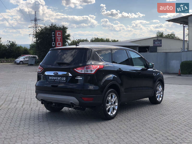 Внедорожник / Кроссовер Ford Escape 2013 в Черновцах