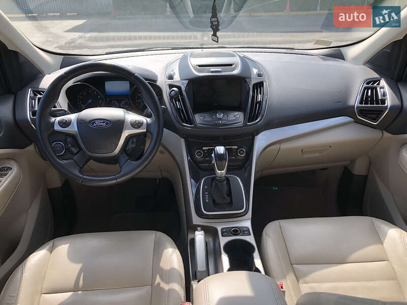 Внедорожник / Кроссовер Ford Escape 2013 в Черновцах
