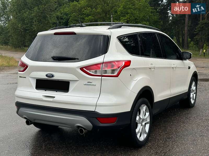 Внедорожник / Кроссовер Ford Escape 2013 в Ахтырке