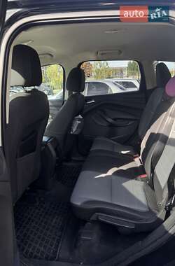 Позашляховик / Кросовер Ford Escape 2014 в 