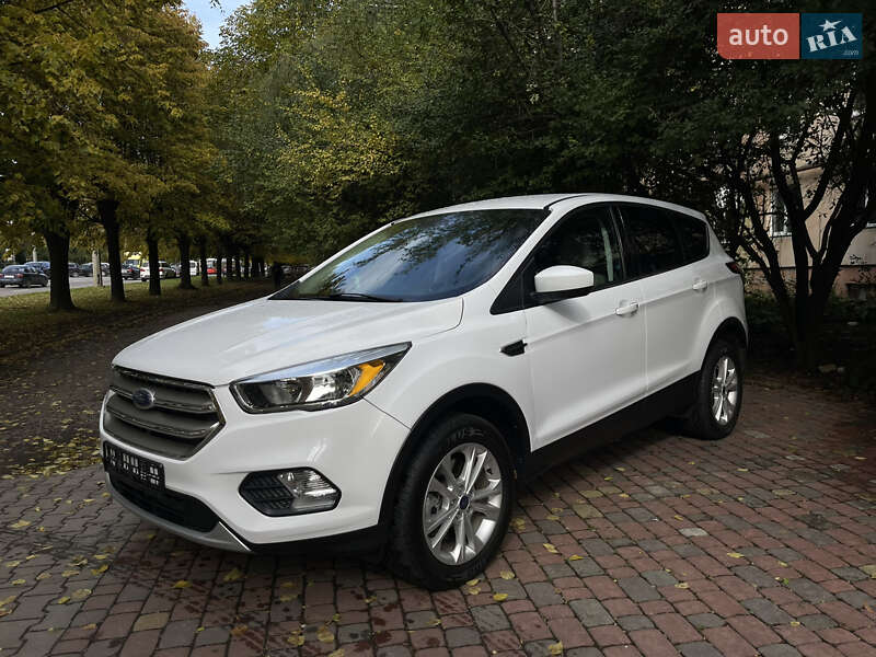 Внедорожник / Кроссовер Ford Escape 2016 в Черновцах фото 4 Внедорожник / Кроссовер Ford Escape 2016 в Черновцах