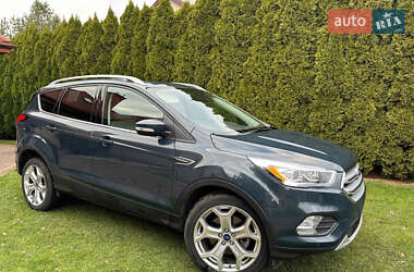 Позашляховик / Кросовер Ford Escape 2019 в Чернігові